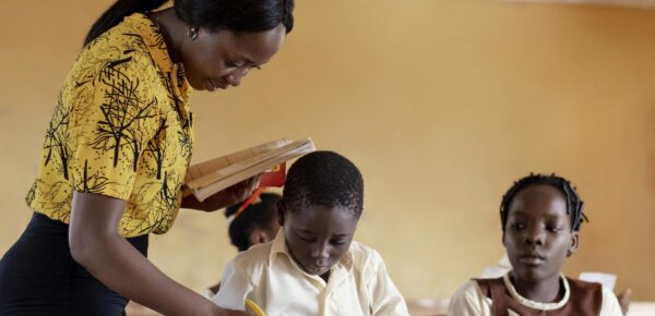group-african-kids-paying-attention-class
